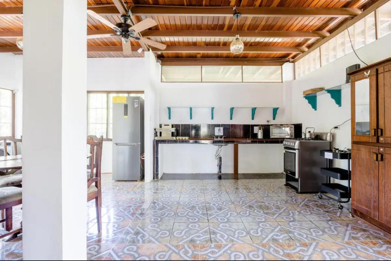 Casa Patricia Apartment อูวีตา ภายนอก รูปภาพ
