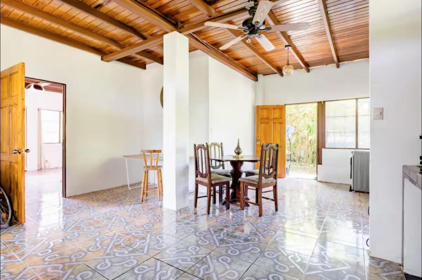 Casa Patricia Apartment อูวีตา ภายนอก รูปภาพ